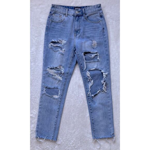 MOMOKROM High Waisted Distressed Raw Hem Mom Jean in Light Wash, Size 4 - Picture 14 of 16